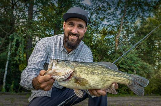 6 Ways To Catch Bigger Bass This Year - Ultimate Fishing Bass Guide